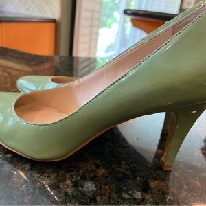 Franco Sarto 8M pump. Great condition. Pretty summer colour. Very comfy shoe